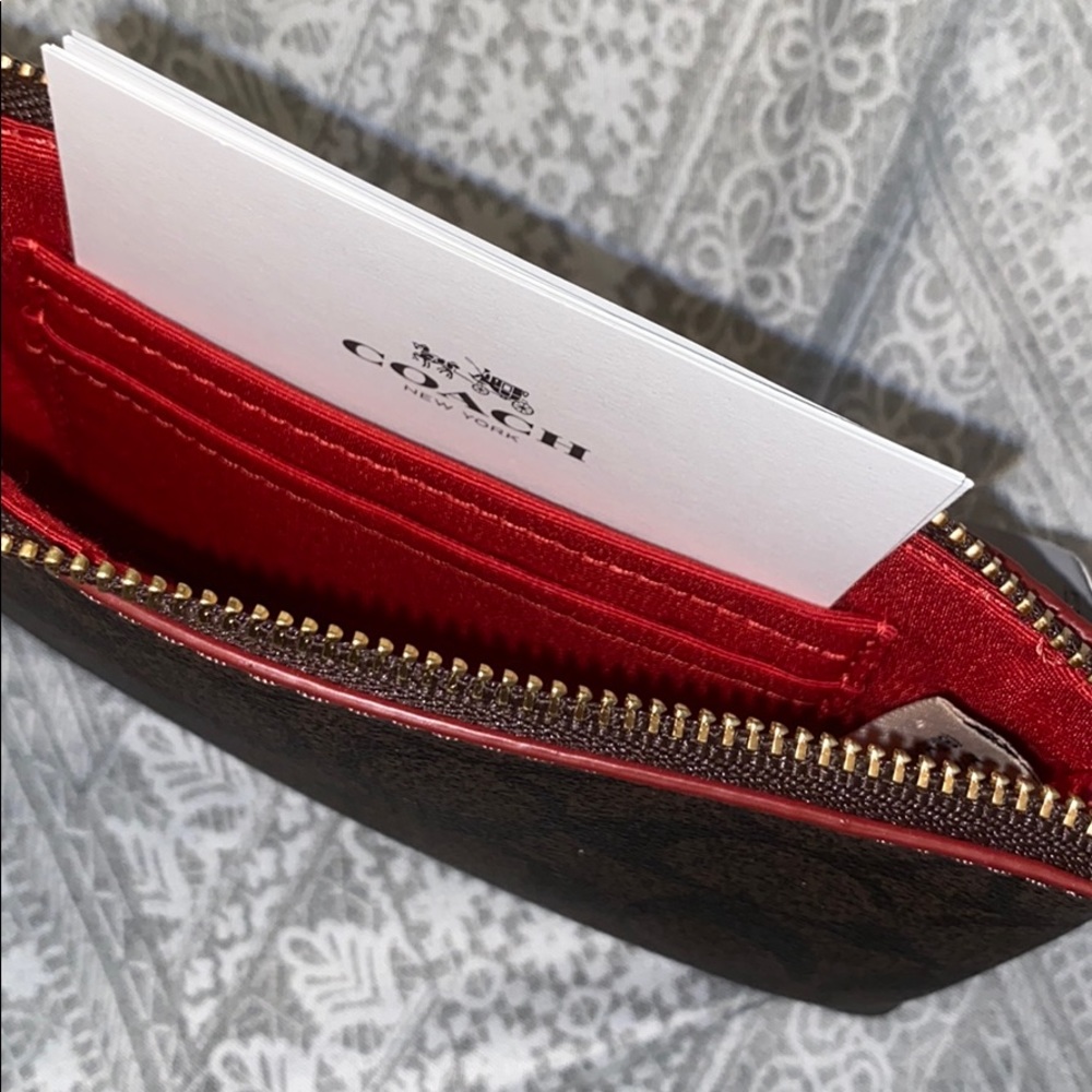 Coach wristlet - Picture 4 of 8